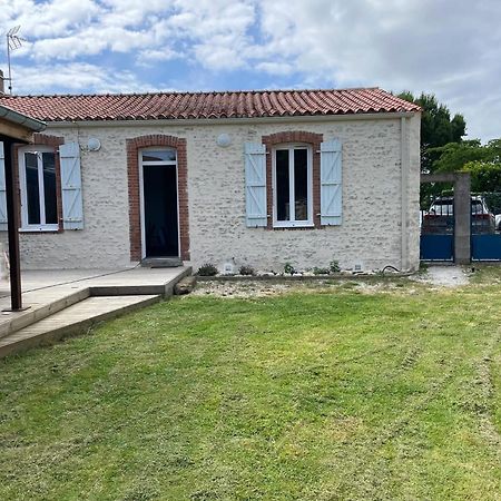 Maison Confortable A Jard-Sur-Mer Avec Grand Jardin Cloture Bagian luar foto